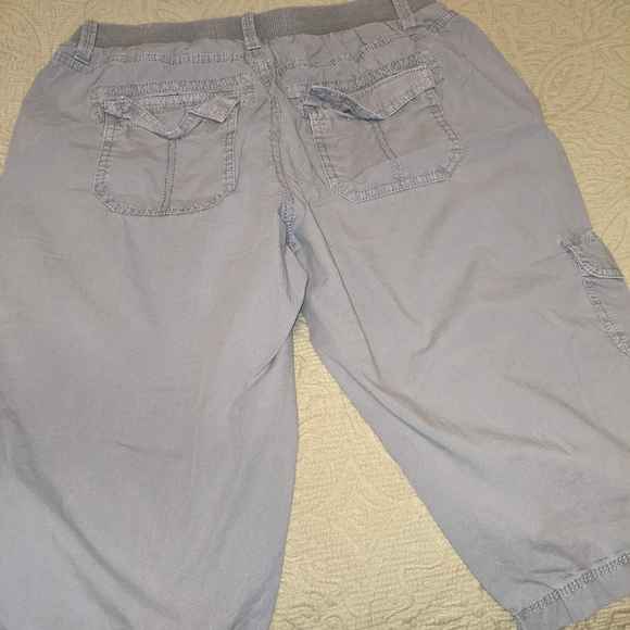 Capri's - Picture 2 of 2